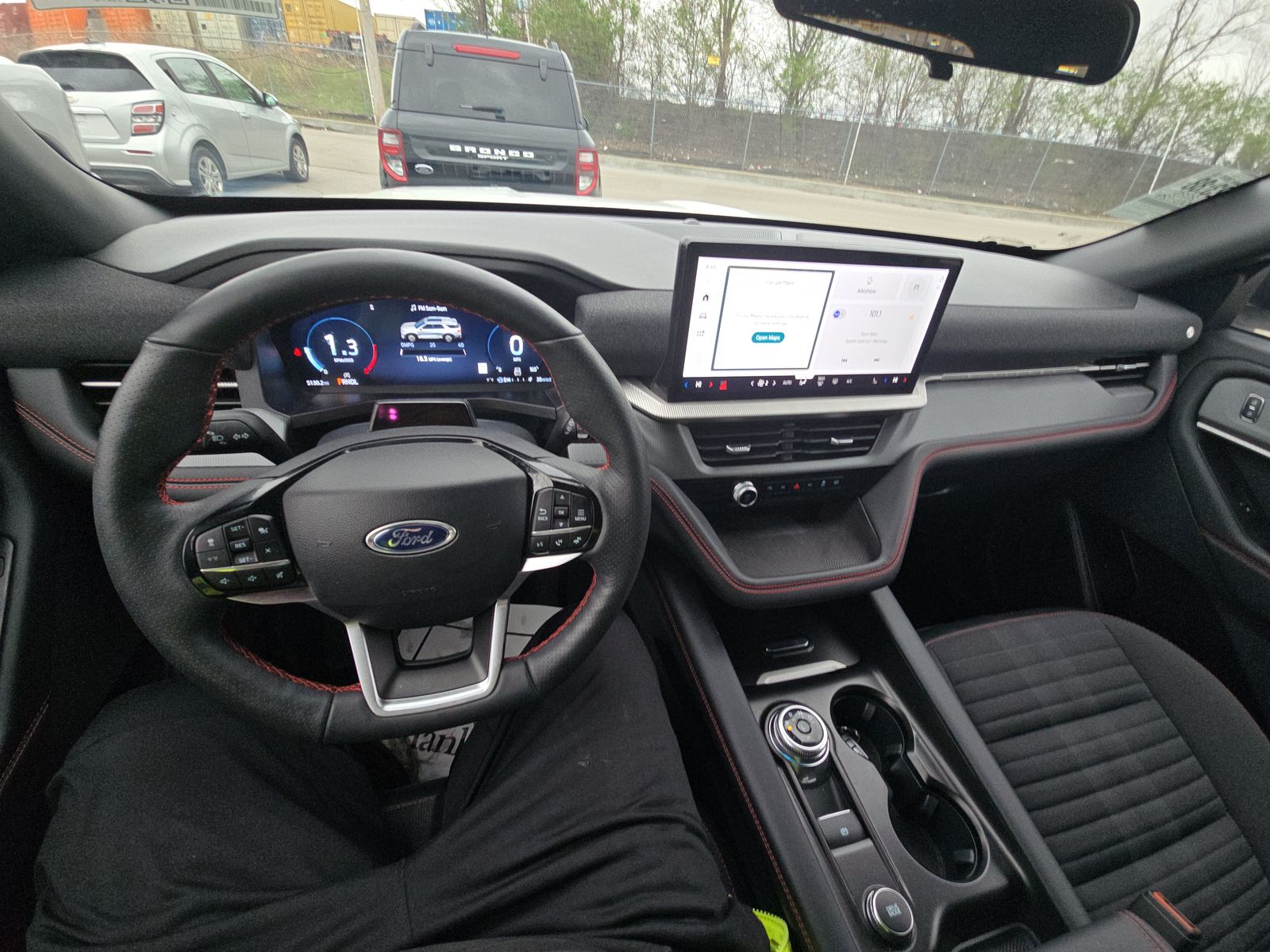 2025 Ford Explorer ST-Line AWD