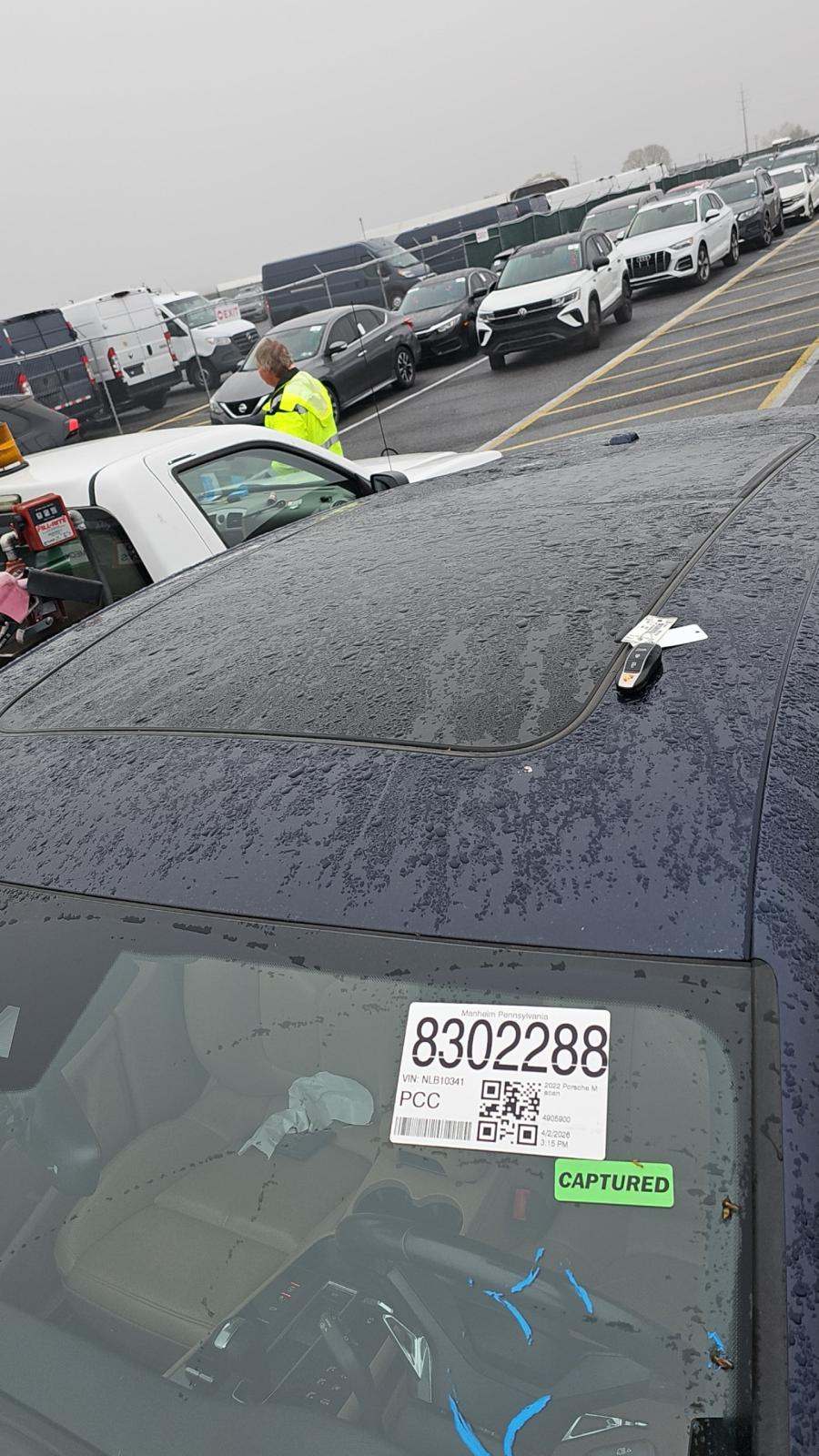 2022 Porsche Macan Base AWD