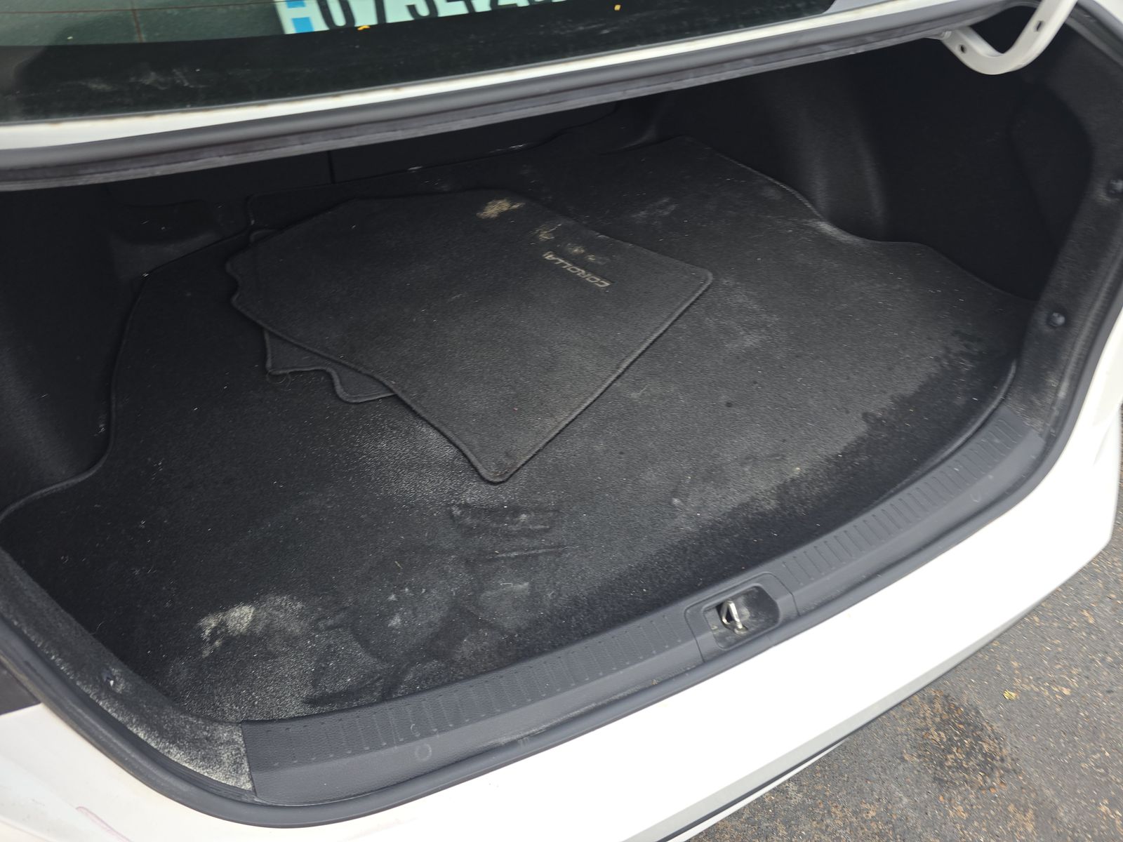 2020 Toyota Corolla LE FWD