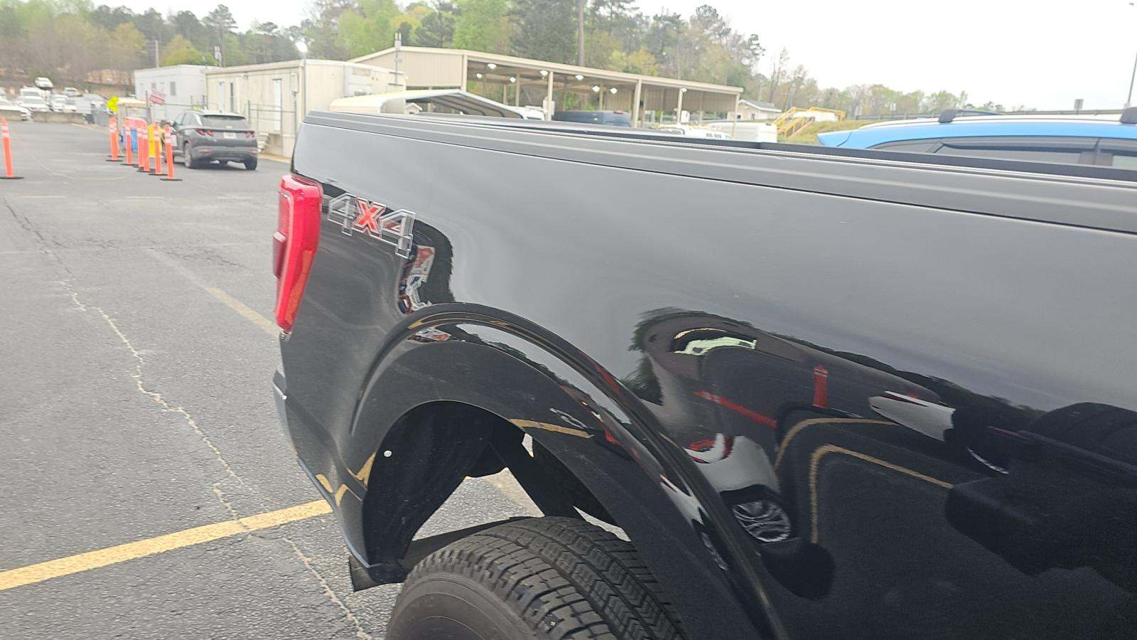 2023 Ford F-150 XLT AWD