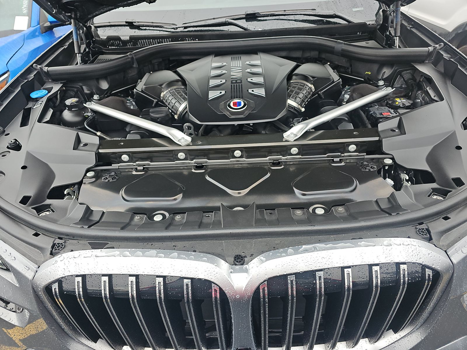 2025 BMW X7 ALPINA XB7 AWD