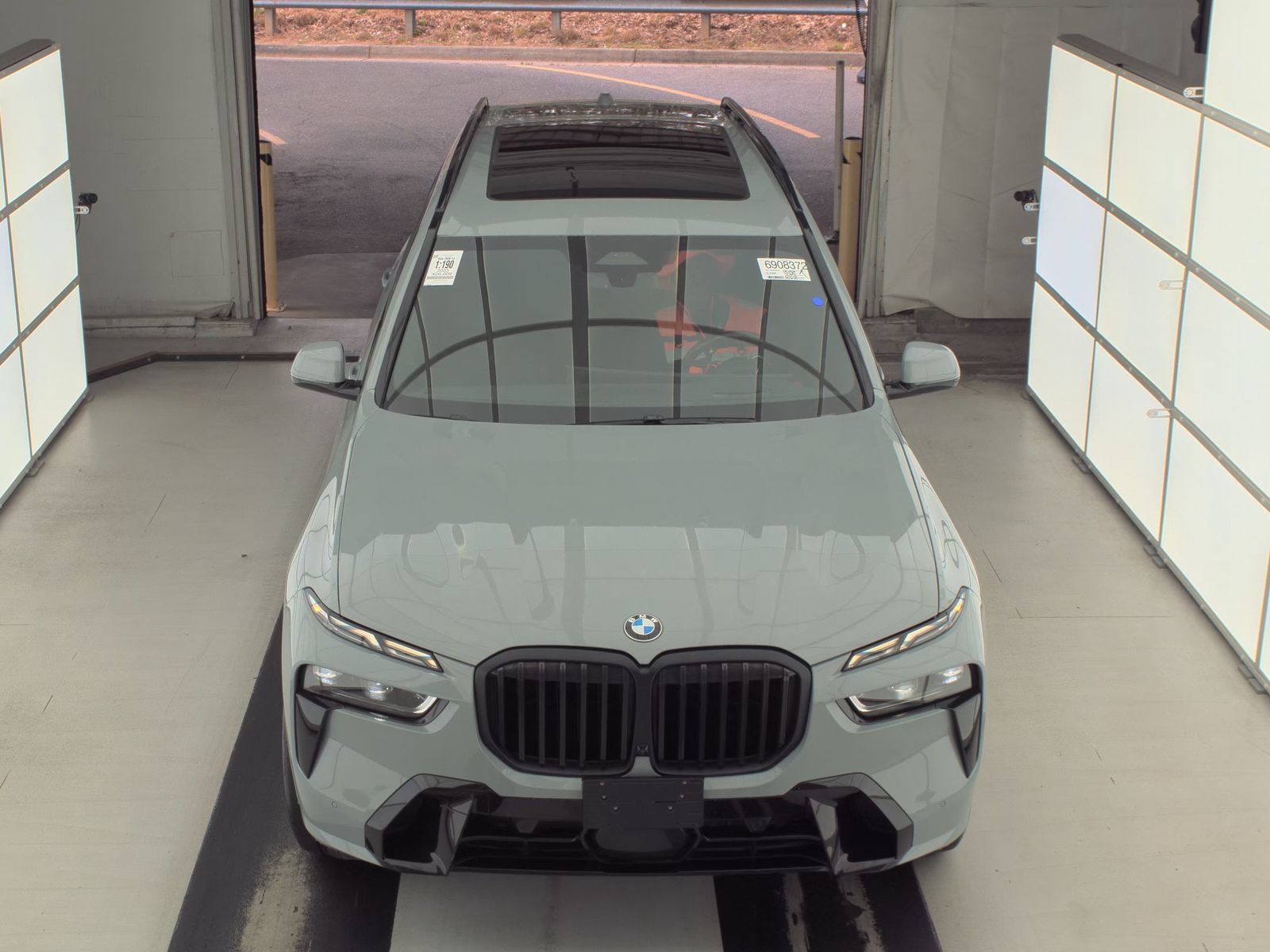 2023 BMW X7 xDrive40i AWD