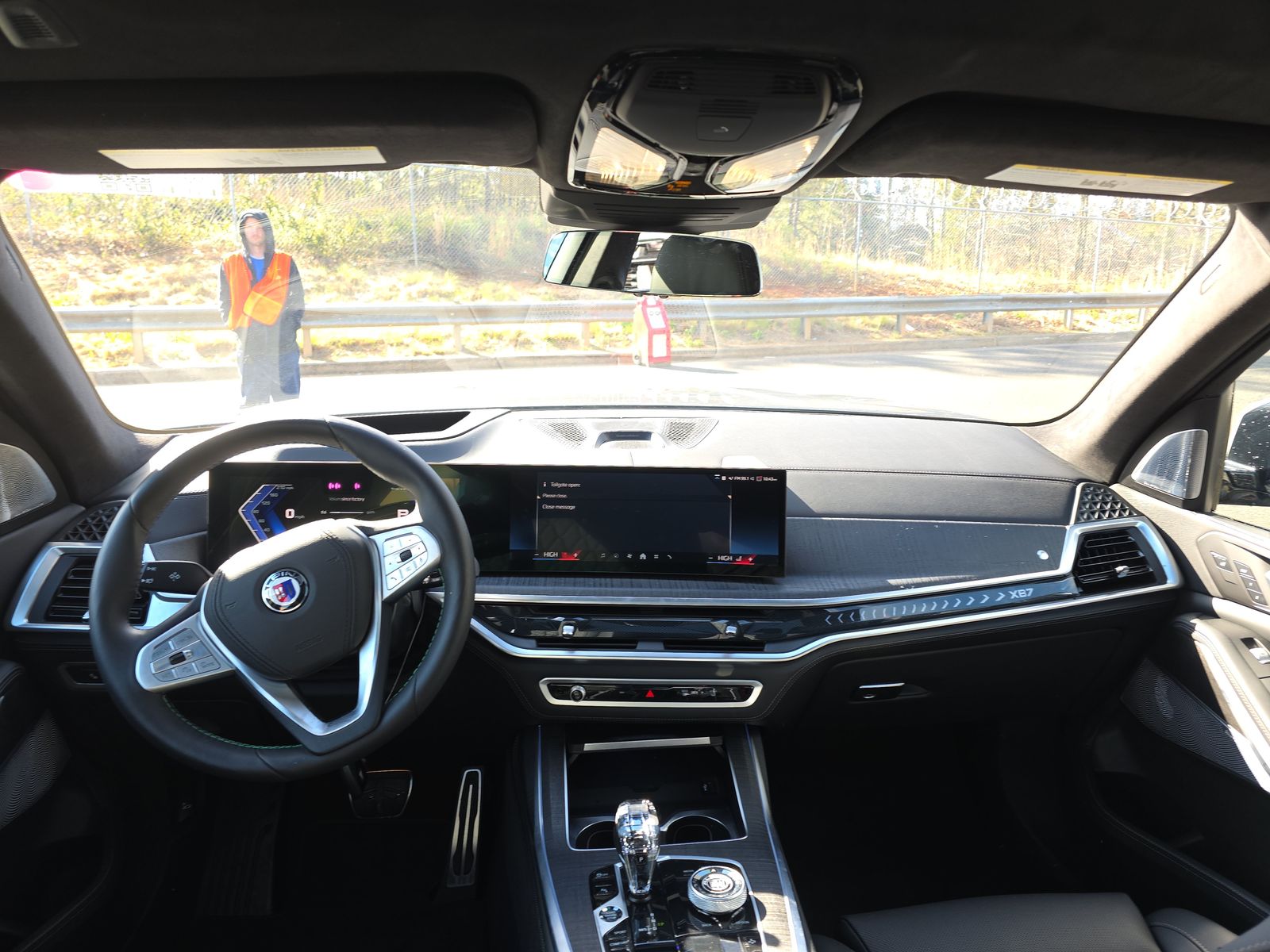 2025 BMW X7 ALPINA XB7 AWD