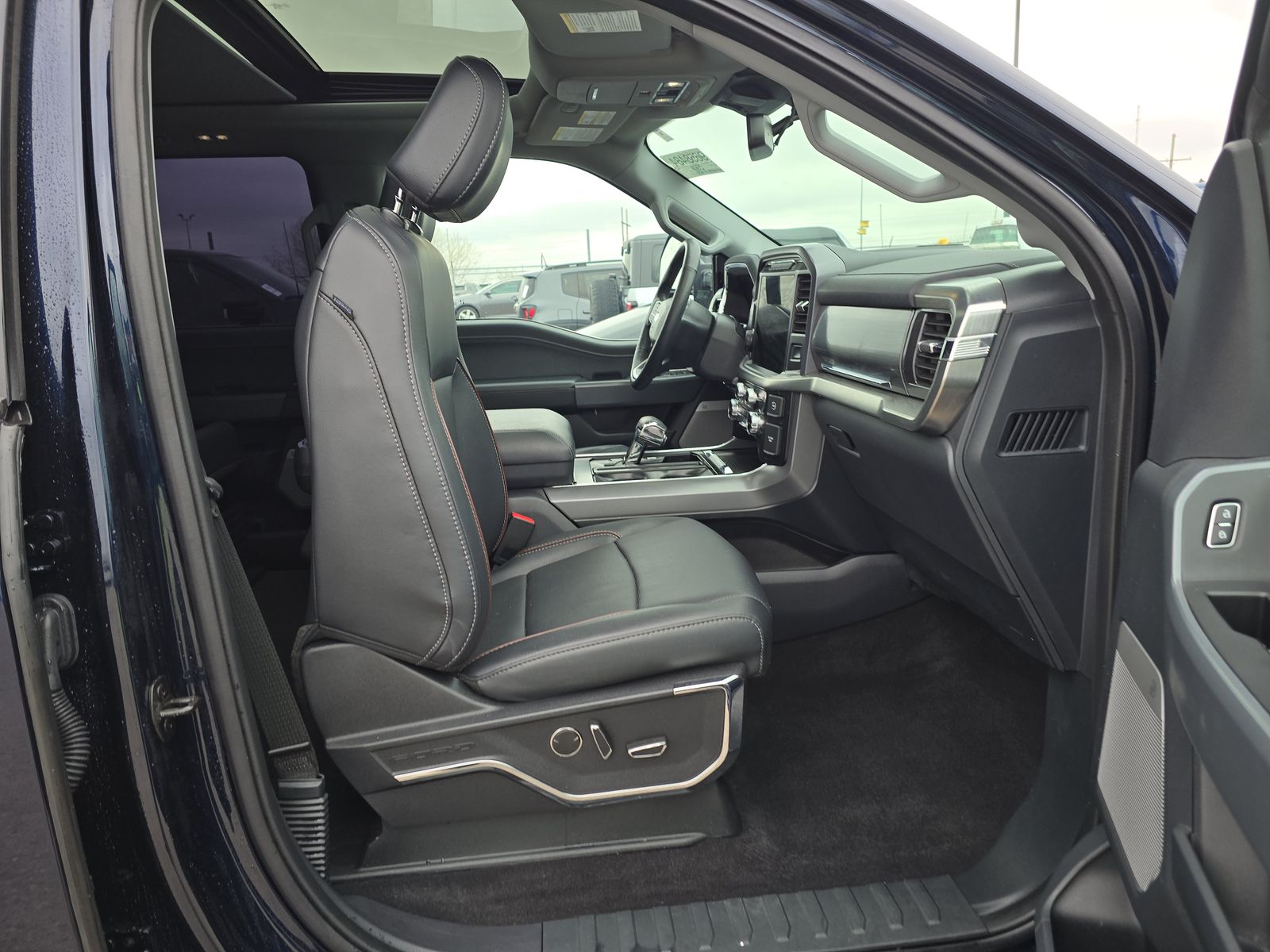 2023 Ford F-150 Hybrid Lariat AWD