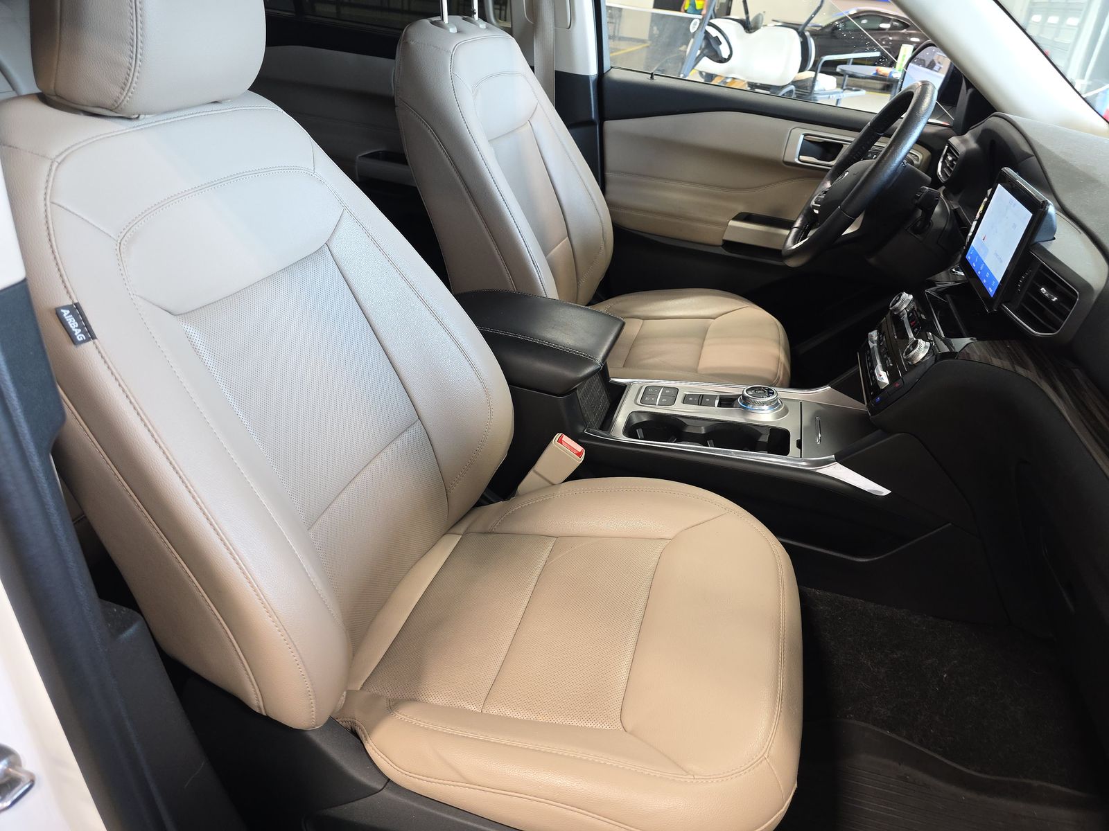 2021 Ford Explorer Limited RWD