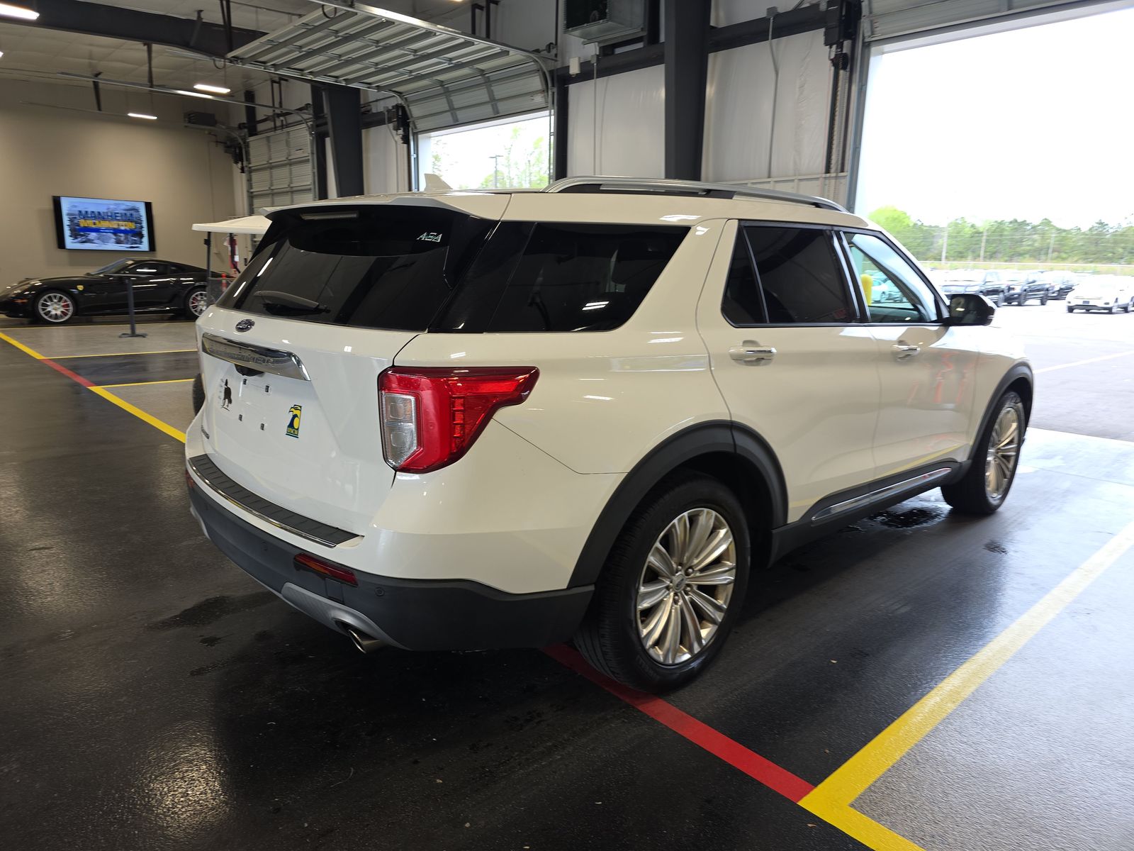 2021 Ford Explorer Limited RWD