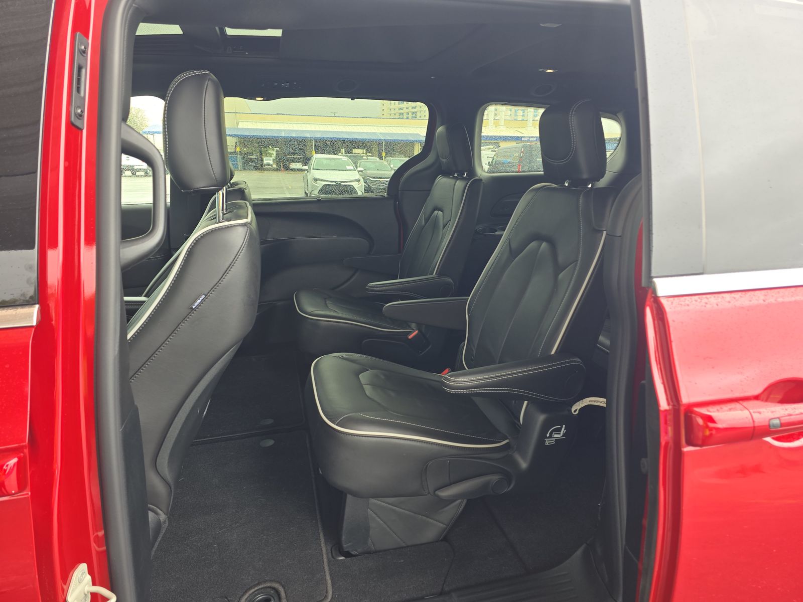 2026 Chrysler Pacifica Limited FWD