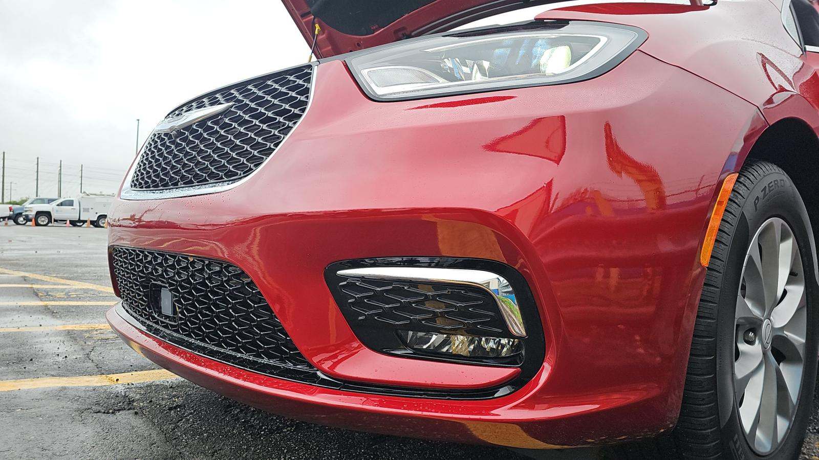 2026 Chrysler Pacifica Limited FWD