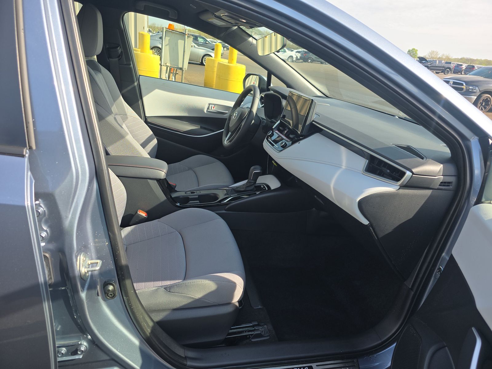 2025 Toyota Corolla Hybrid SE FWD