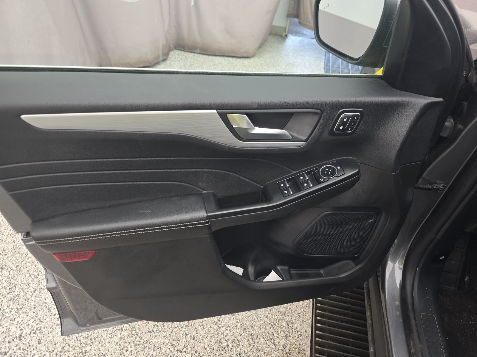 2025 Ford Escape Platinum AWD