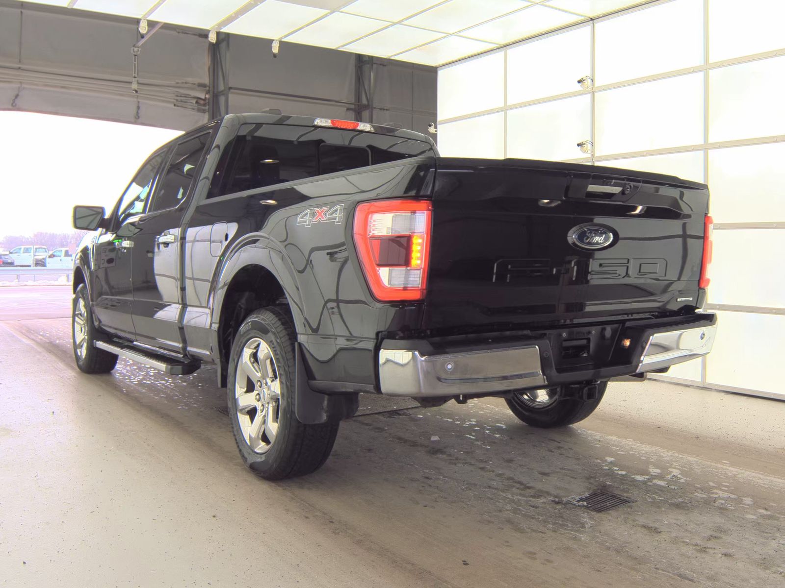 2023 Ford F-150 Lariat AWD