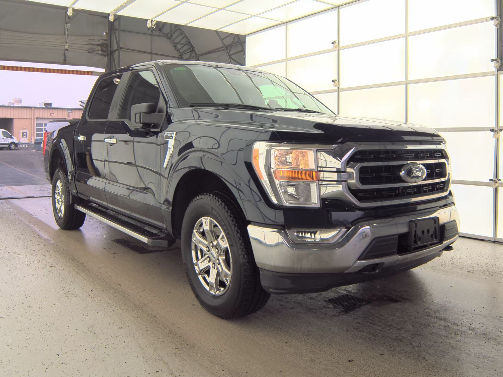 2023 Ford F-150 XLT AWD