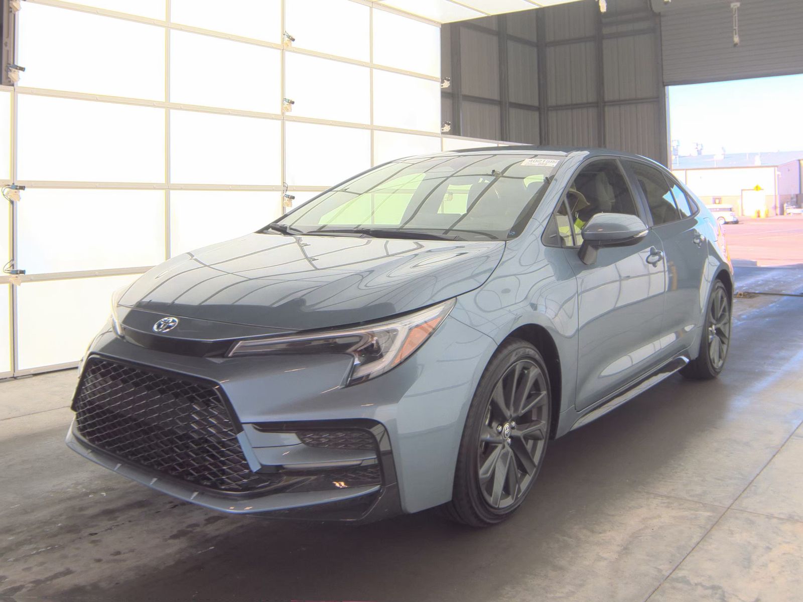 2025 Toyota Corolla Hybrid SE FWD
