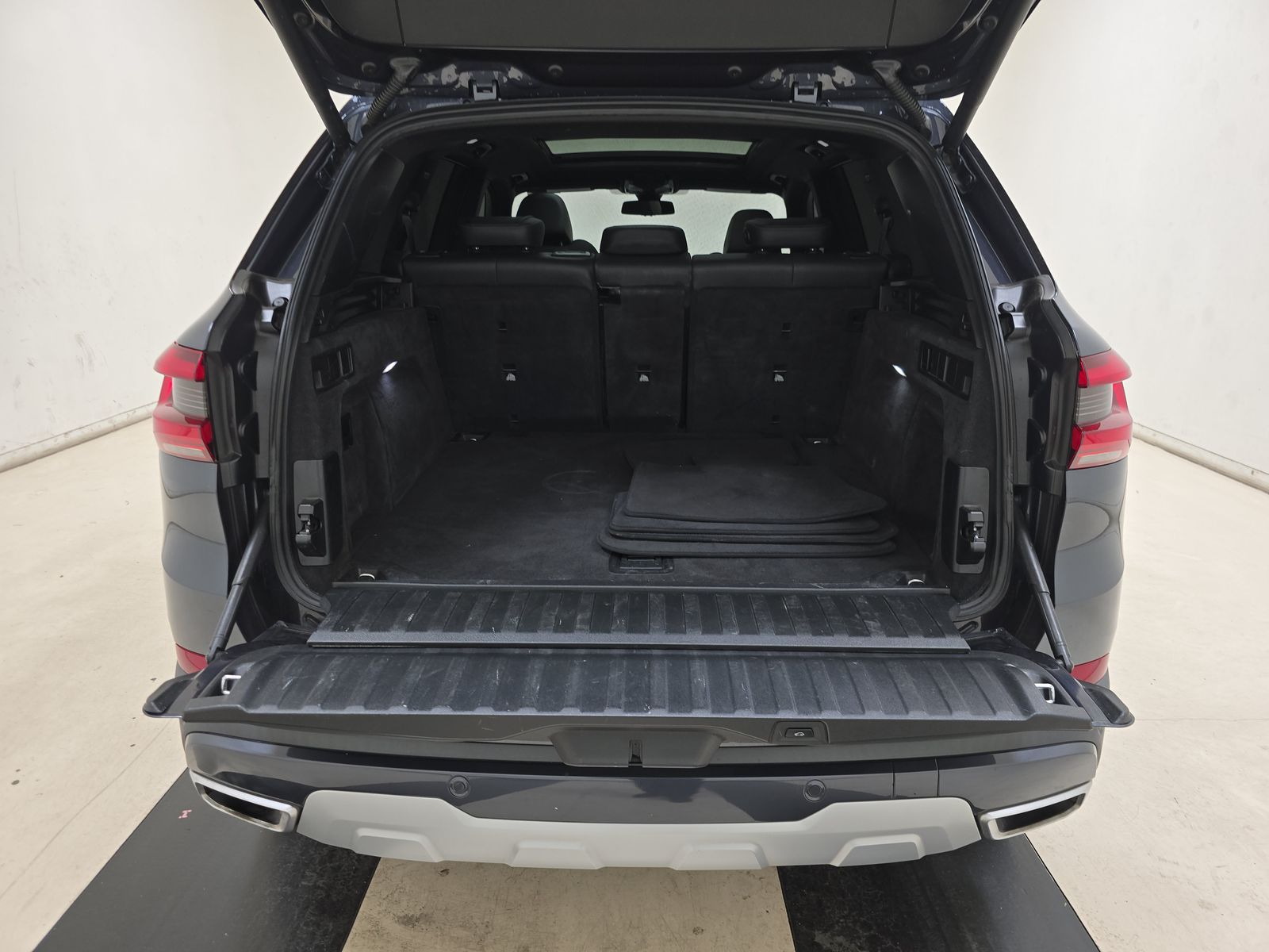 2020 BMW X5 sDrive40i RWD