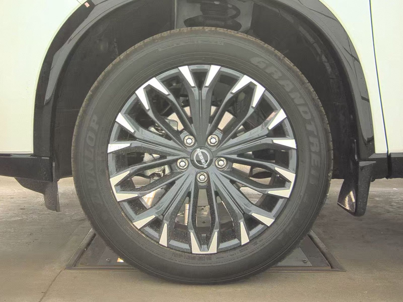 2024 Nissan Rogue Platinum AWD