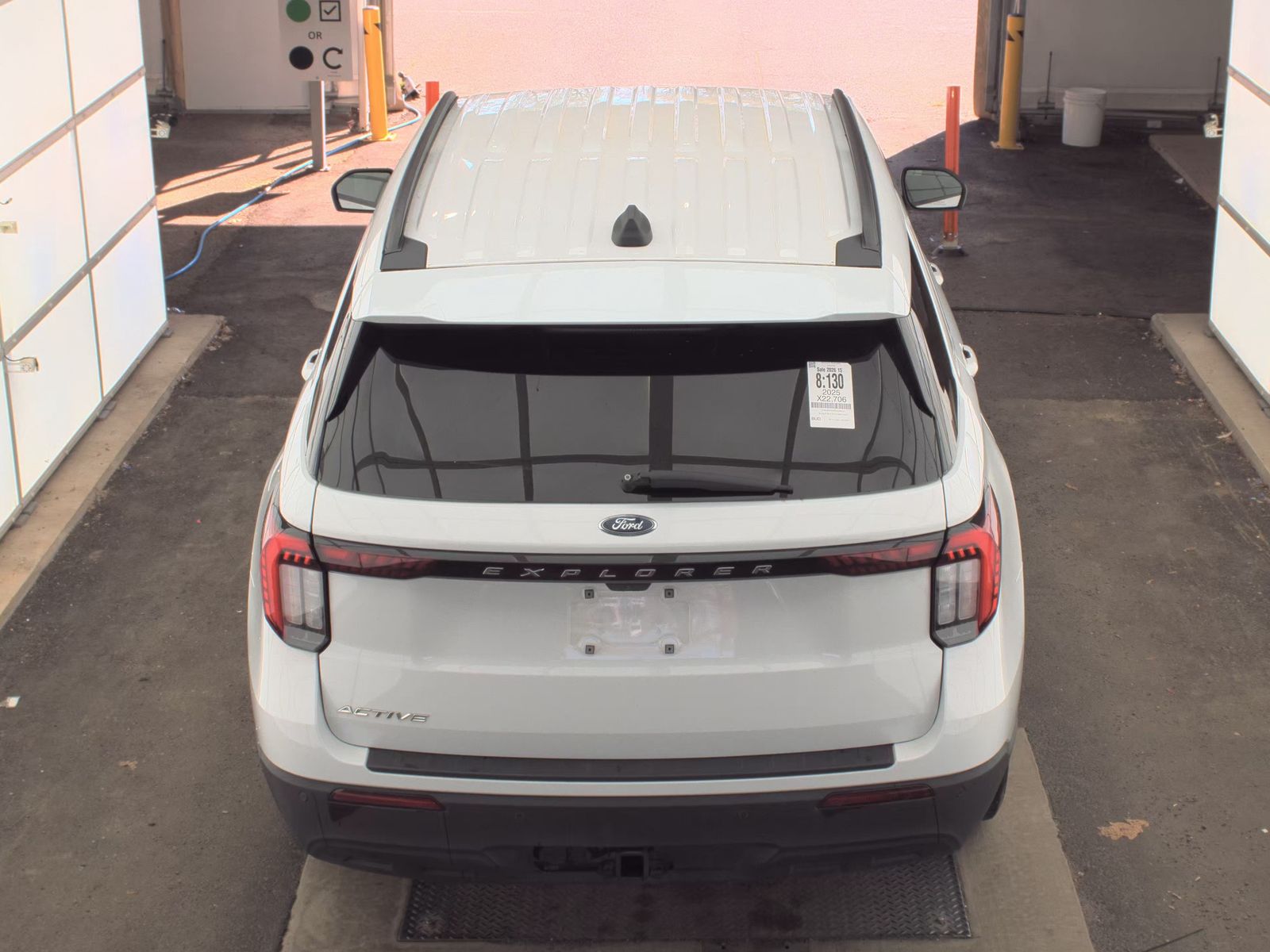 2025 Ford Explorer Active RWD