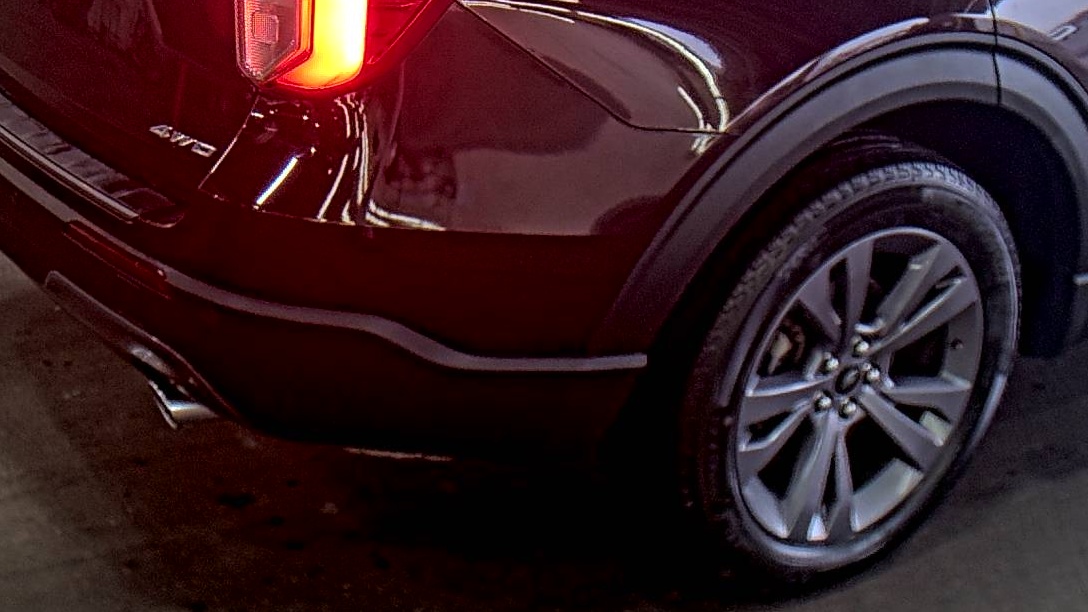 2023 Ford Explorer XLT AWD