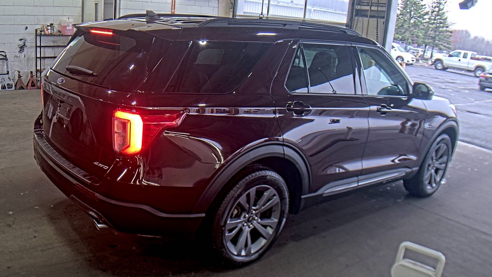 2023 Ford Explorer XLT AWD