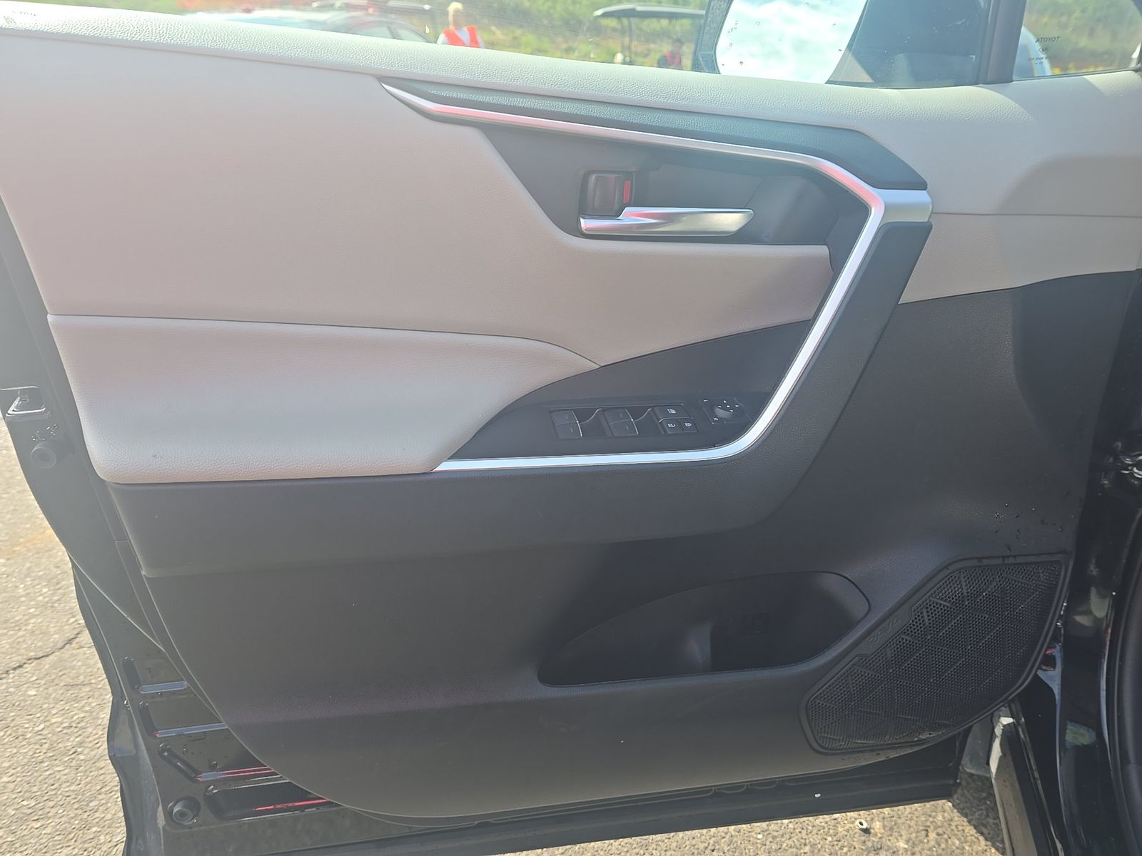 2024 Toyota RAV4 Hybrid XLE AWD