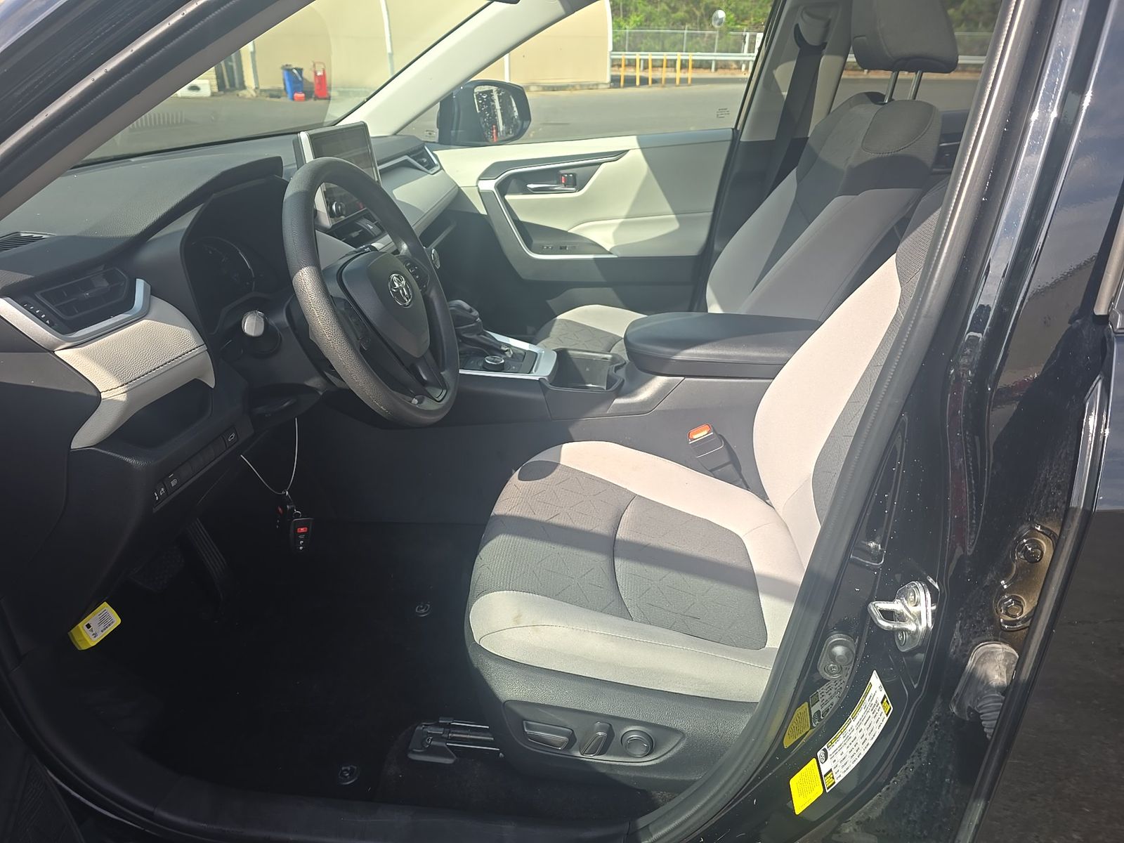 2024 Toyota RAV4 Hybrid XLE AWD