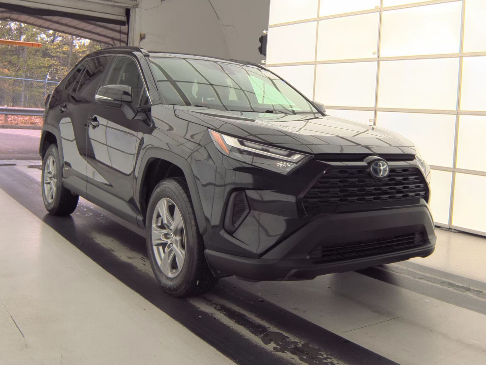 2024 Toyota RAV4 Hybrid XLE AWD
