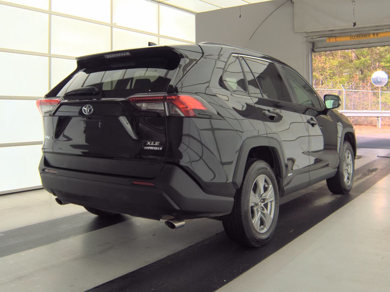 2024 Toyota RAV4 Hybrid XLE AWD