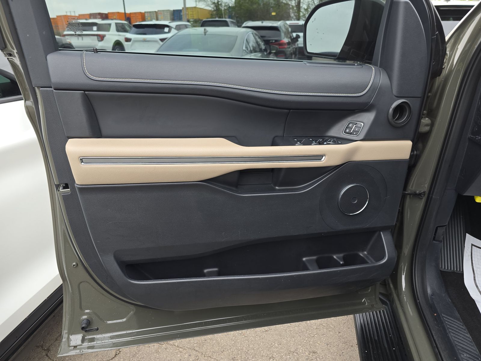 FORD EXPEDITION MAX - 10