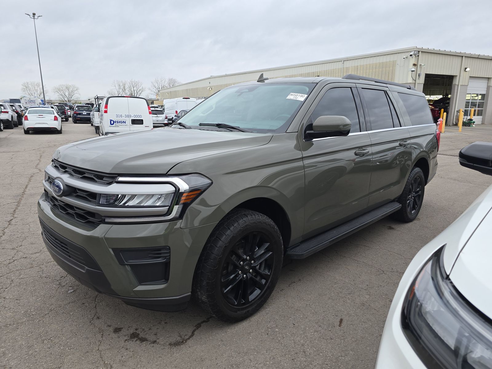 FORD EXPEDITION MAX - 1