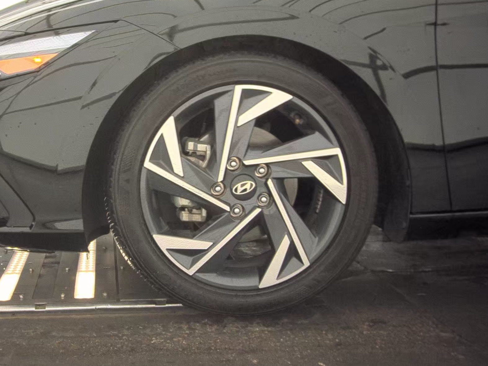 HYUNDAI SEL SPORT - 10