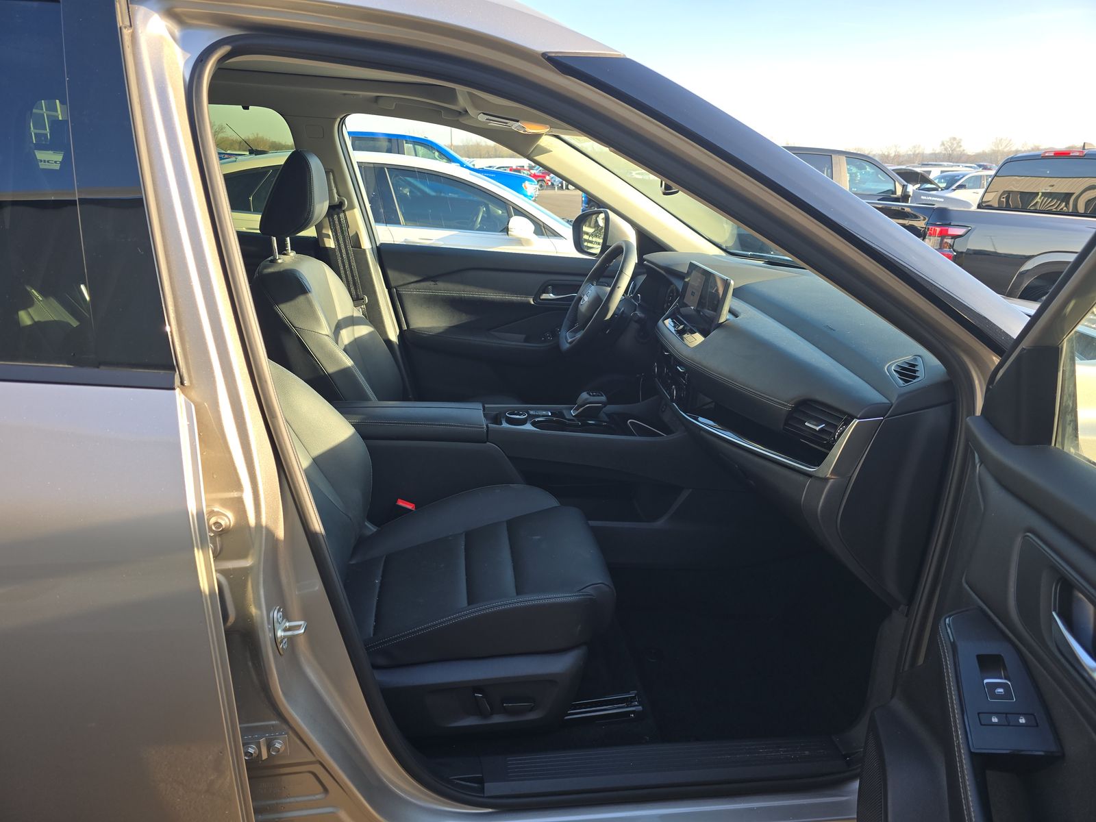 2025 Nissan Rogue SL AWD