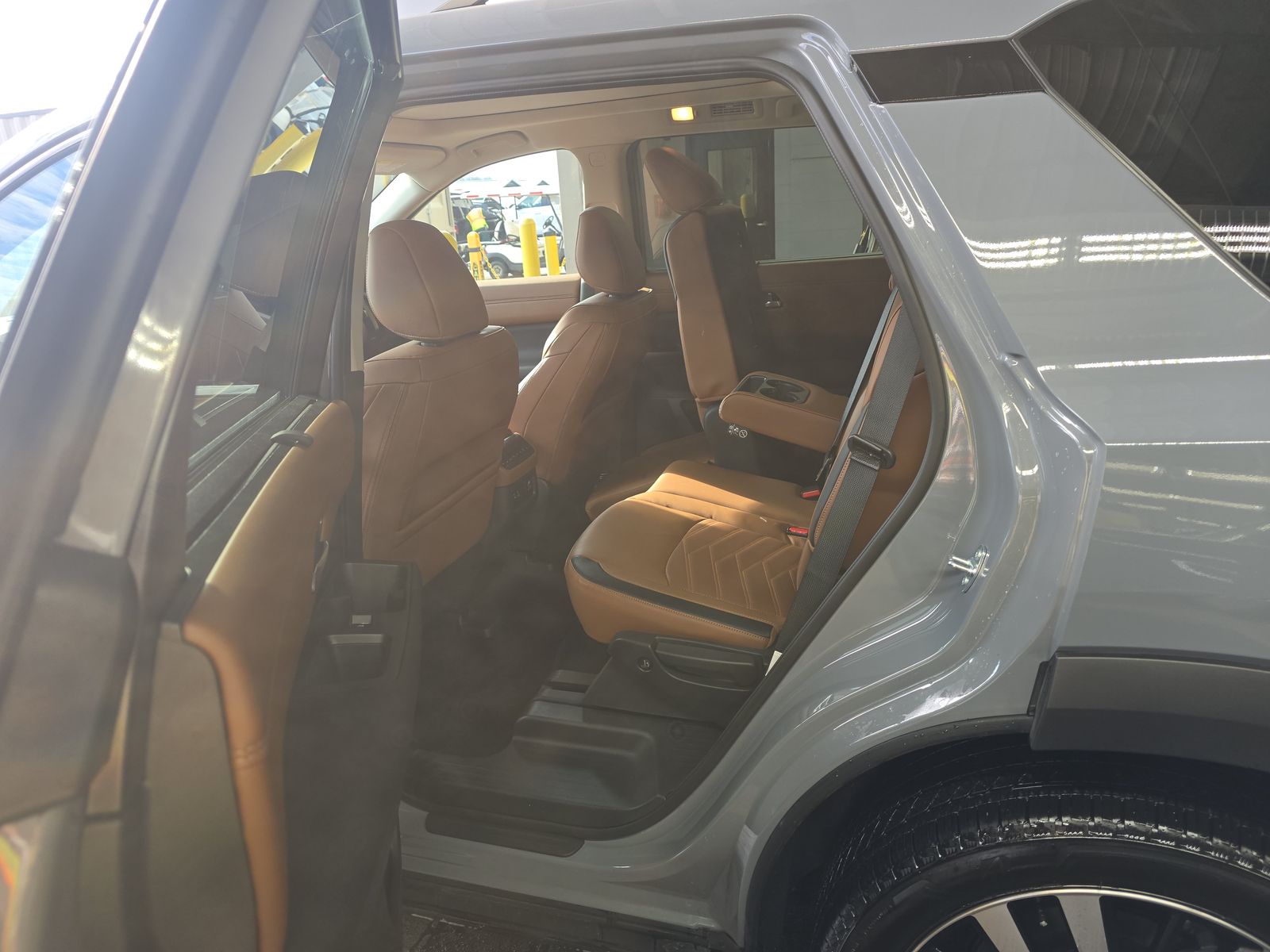 2025 Nissan Pathfinder Platinum AWD