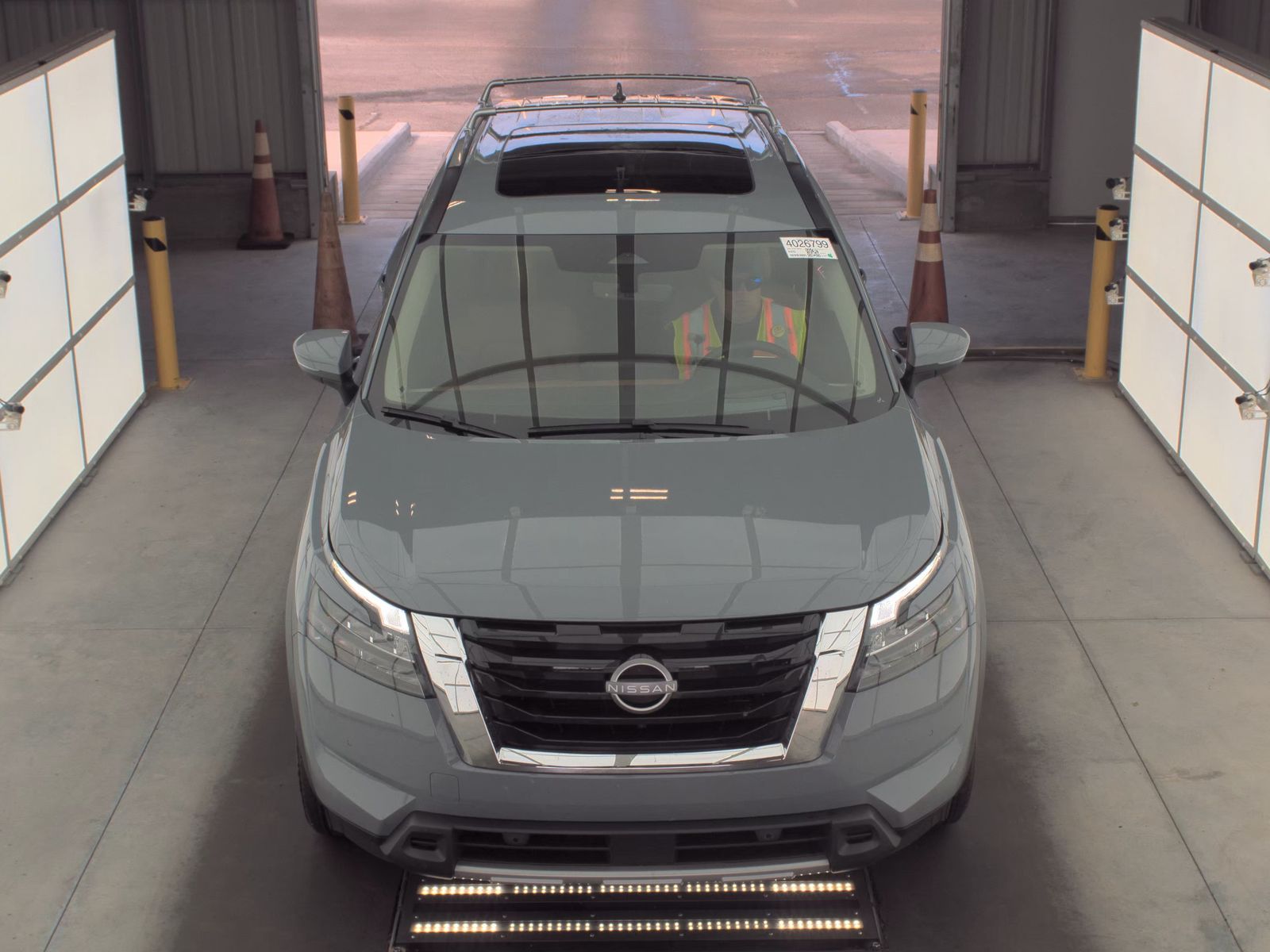 2025 Nissan Pathfinder Platinum AWD