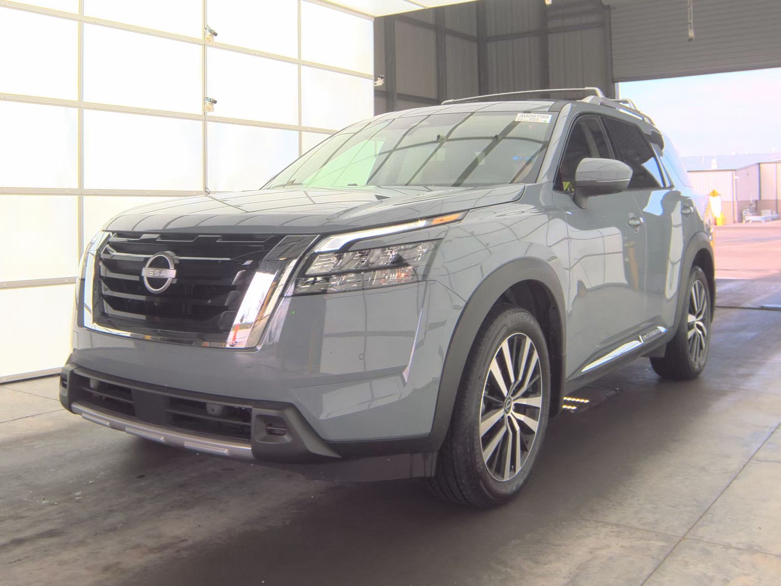 2025 Nissan Pathfinder Platinum AWD