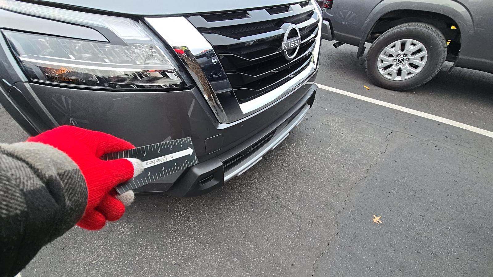 2024 Nissan Pathfinder Platinum FWD