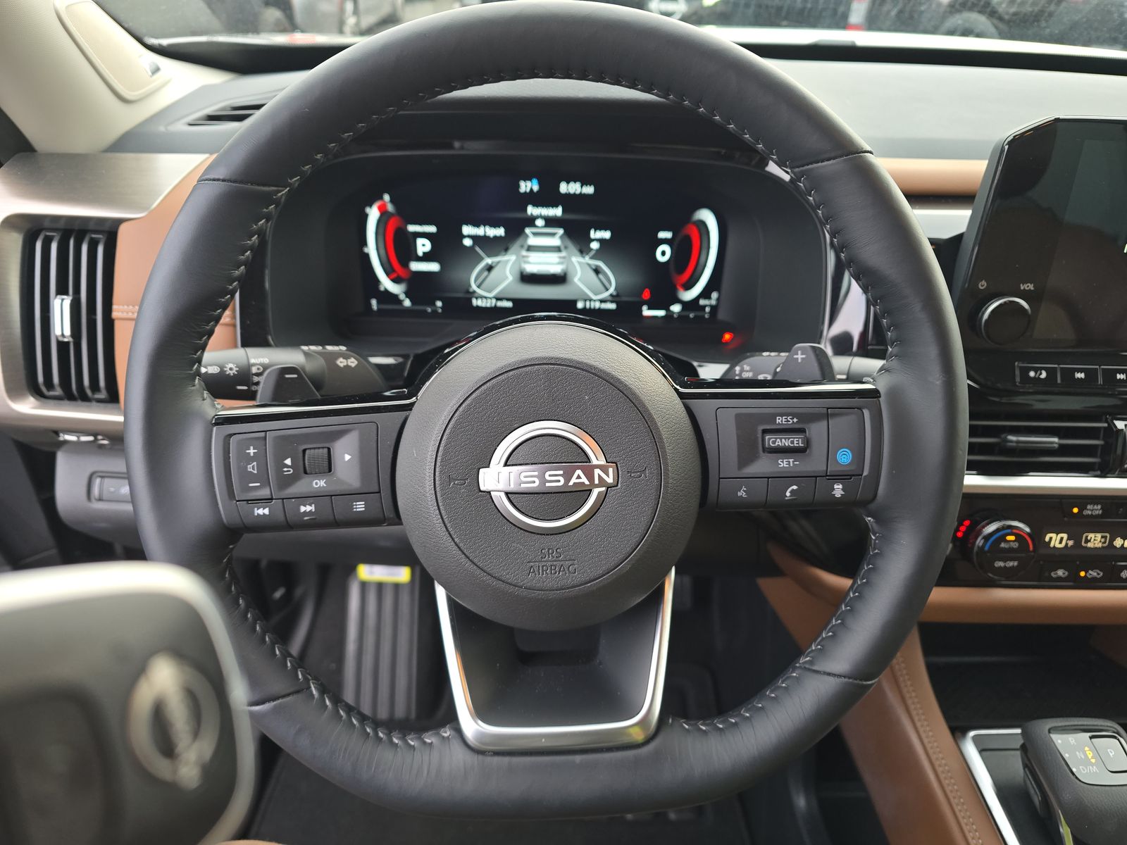 2024 Nissan Pathfinder Platinum FWD