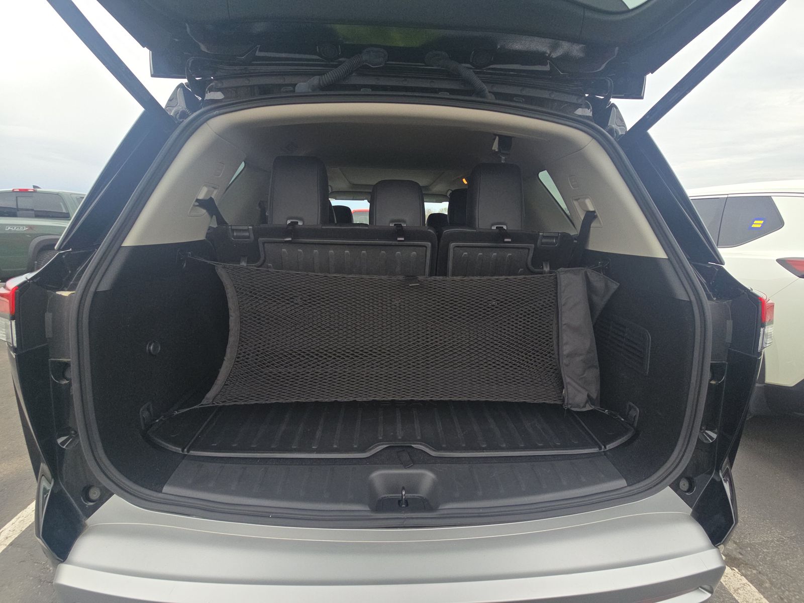 2024 Nissan Pathfinder Platinum FWD