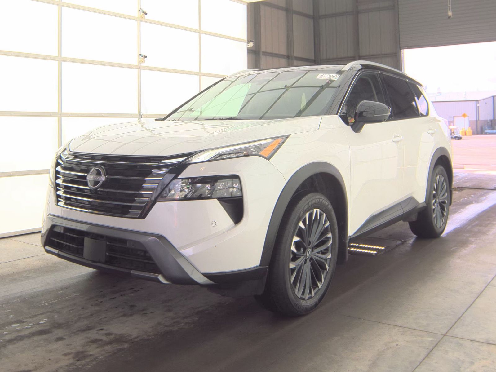 2025 Nissan Rogue SL FWD