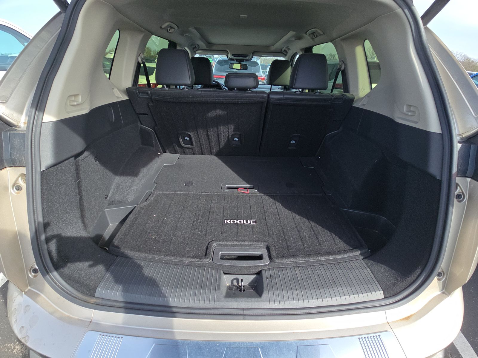 2025 Nissan Rogue SL FWD