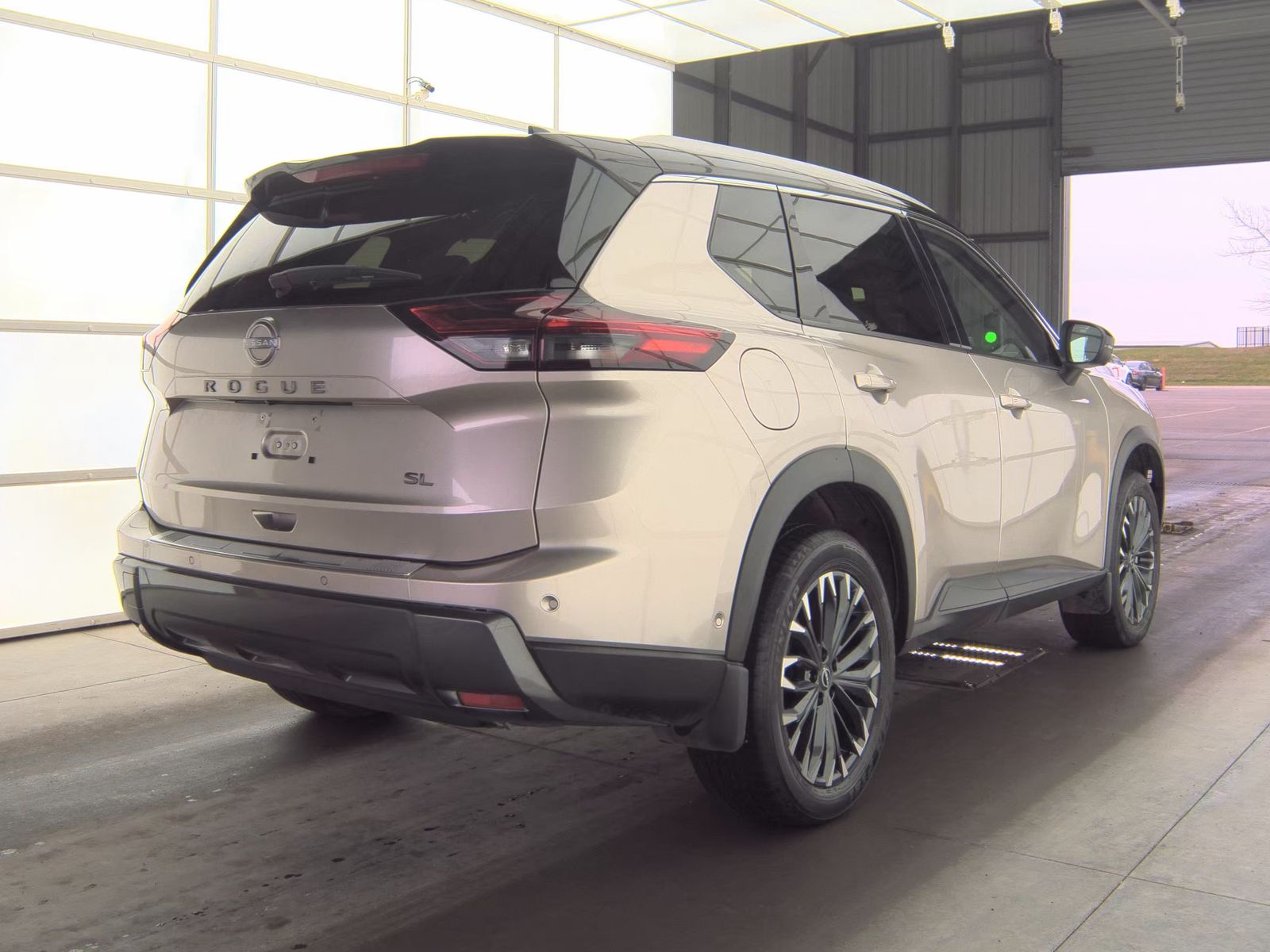 2025 Nissan Rogue SL FWD