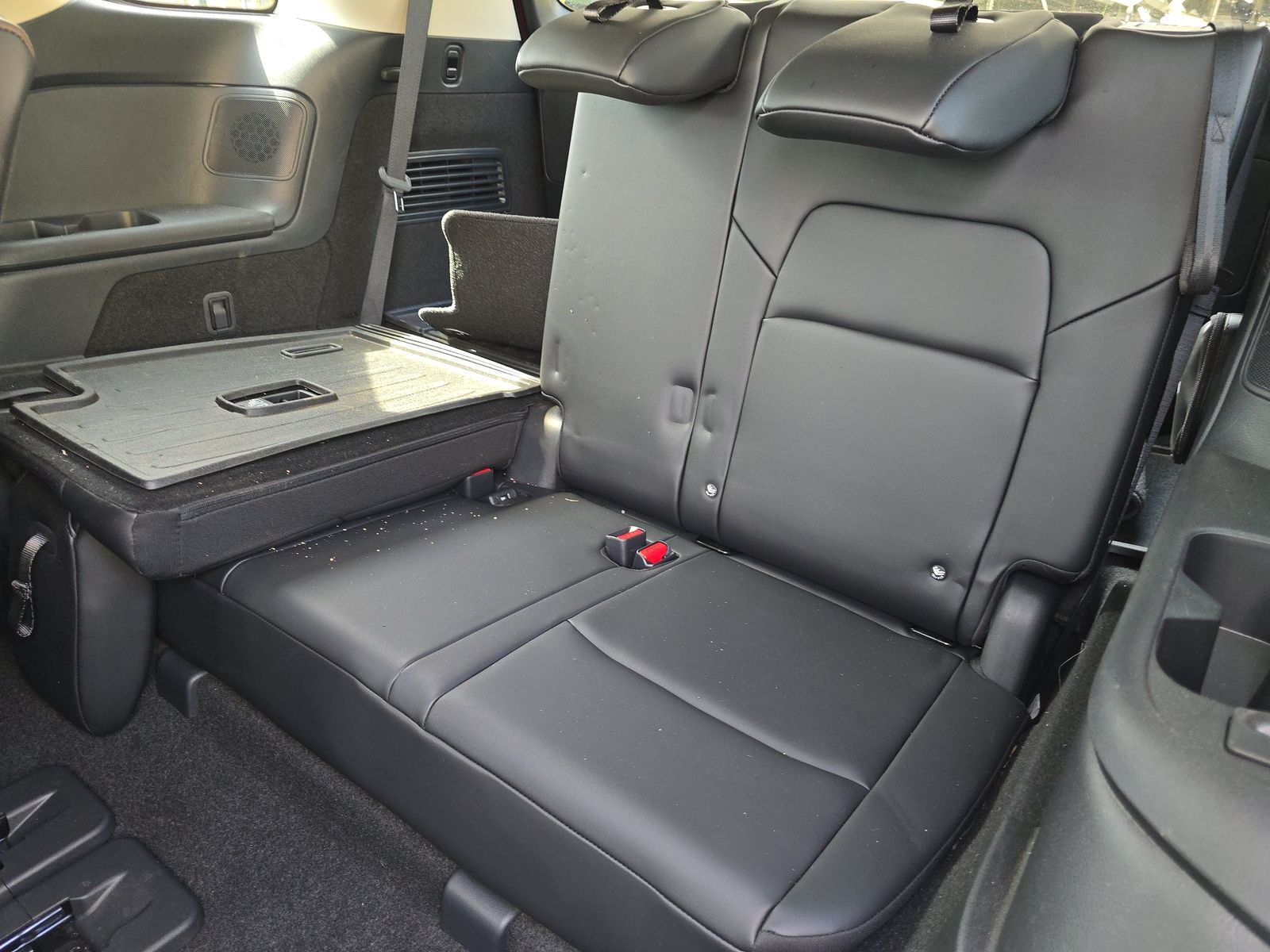 2024 Nissan Pathfinder Platinum FWD