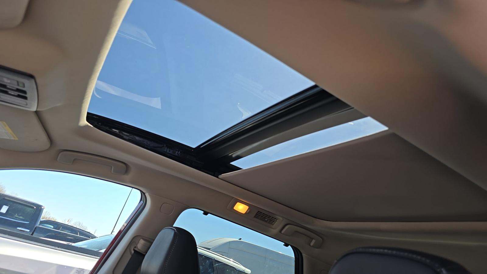 2024 Nissan Pathfinder Platinum FWD