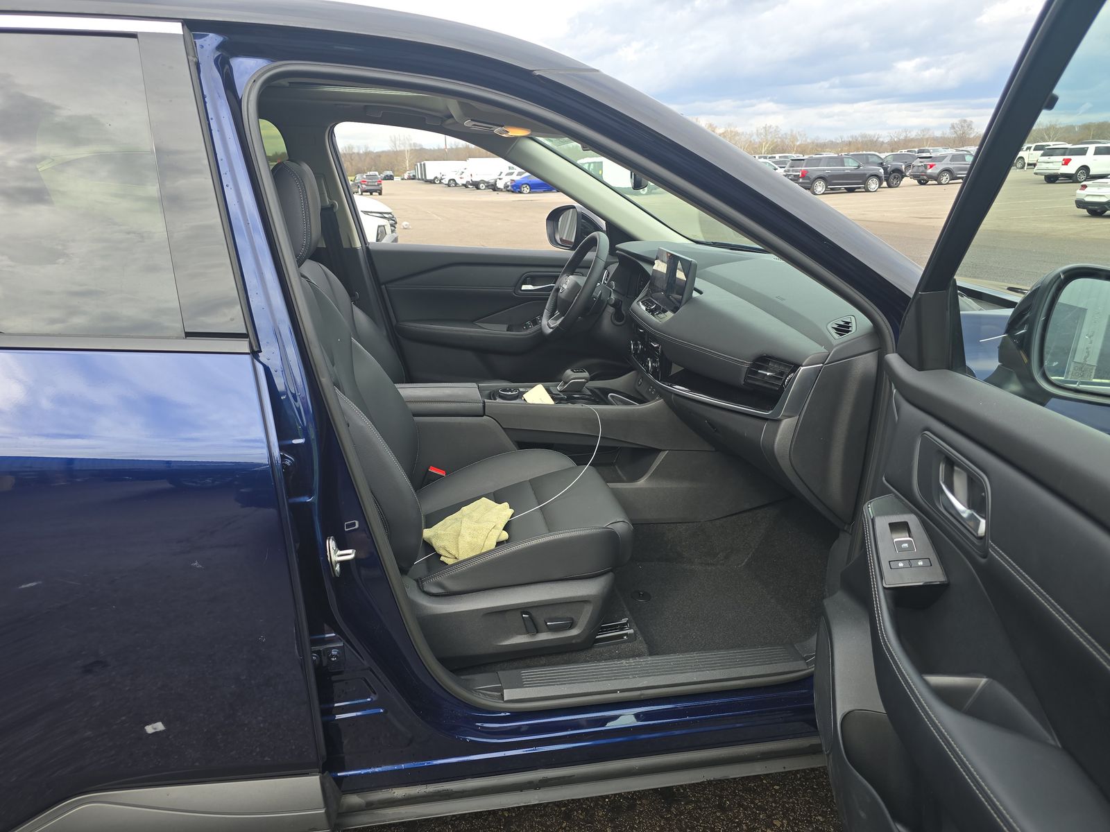 2025 Nissan Rogue SL AWD