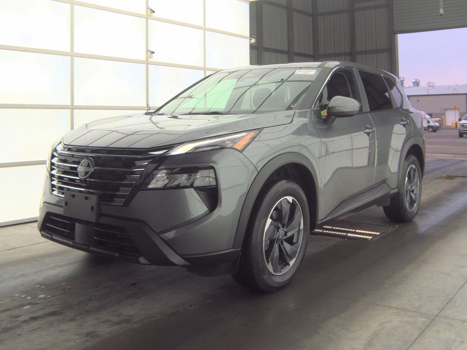 2024 Nissan Rogue SV FWD