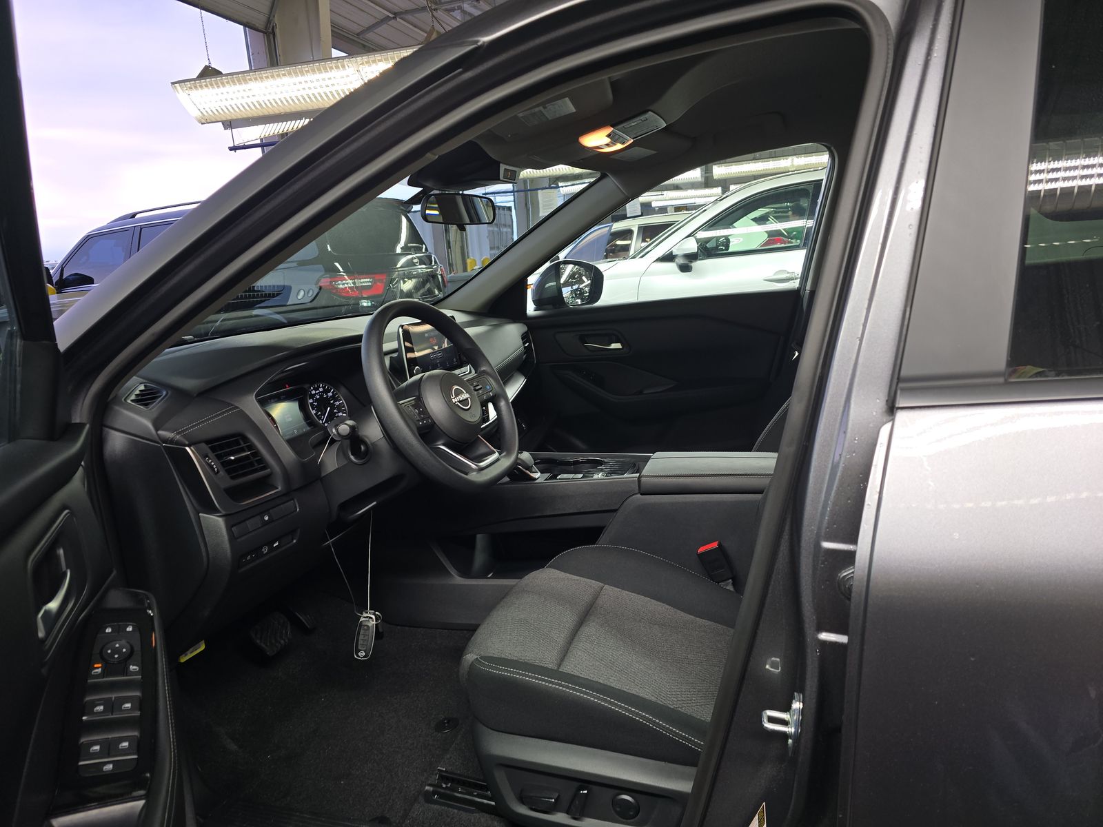 2024 Nissan Rogue SV FWD