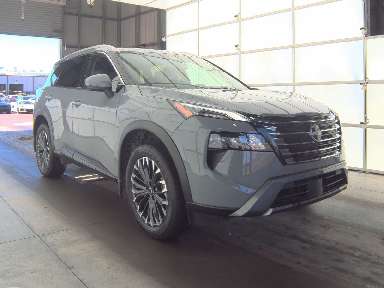 2025 Nissan Rogue SL FWD