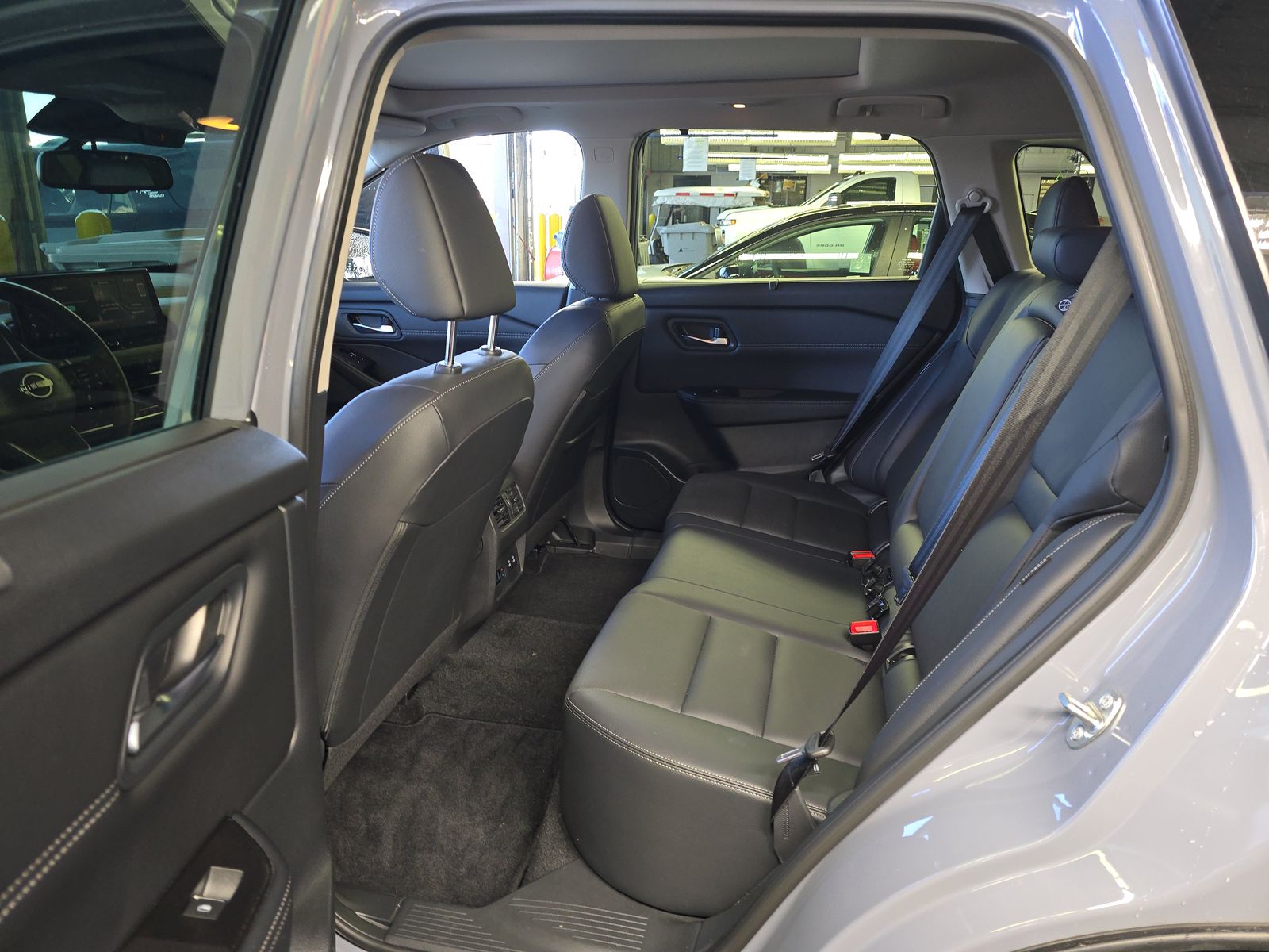 2025 Nissan Rogue SL FWD