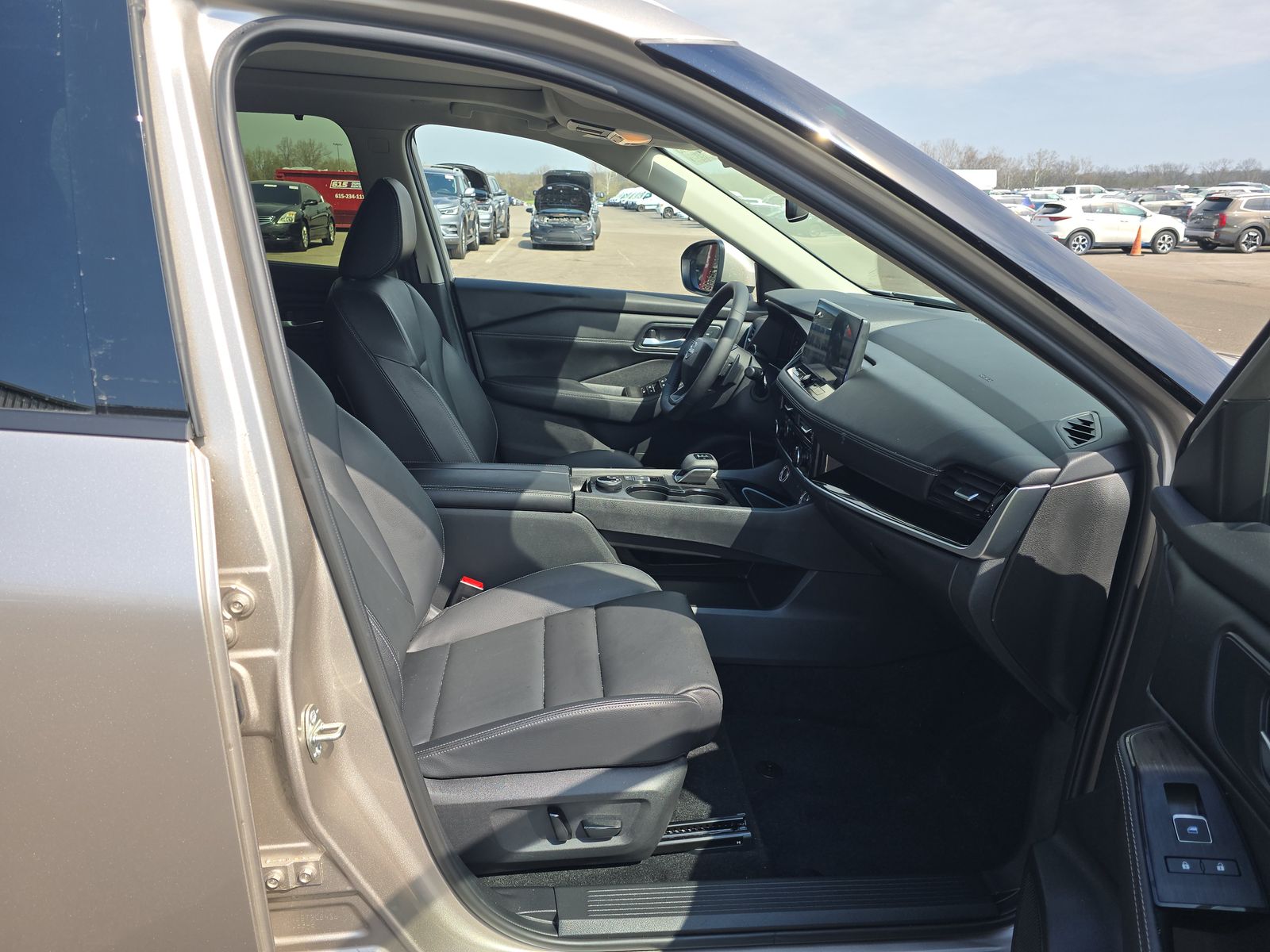 2025 Nissan Rogue SL AWD