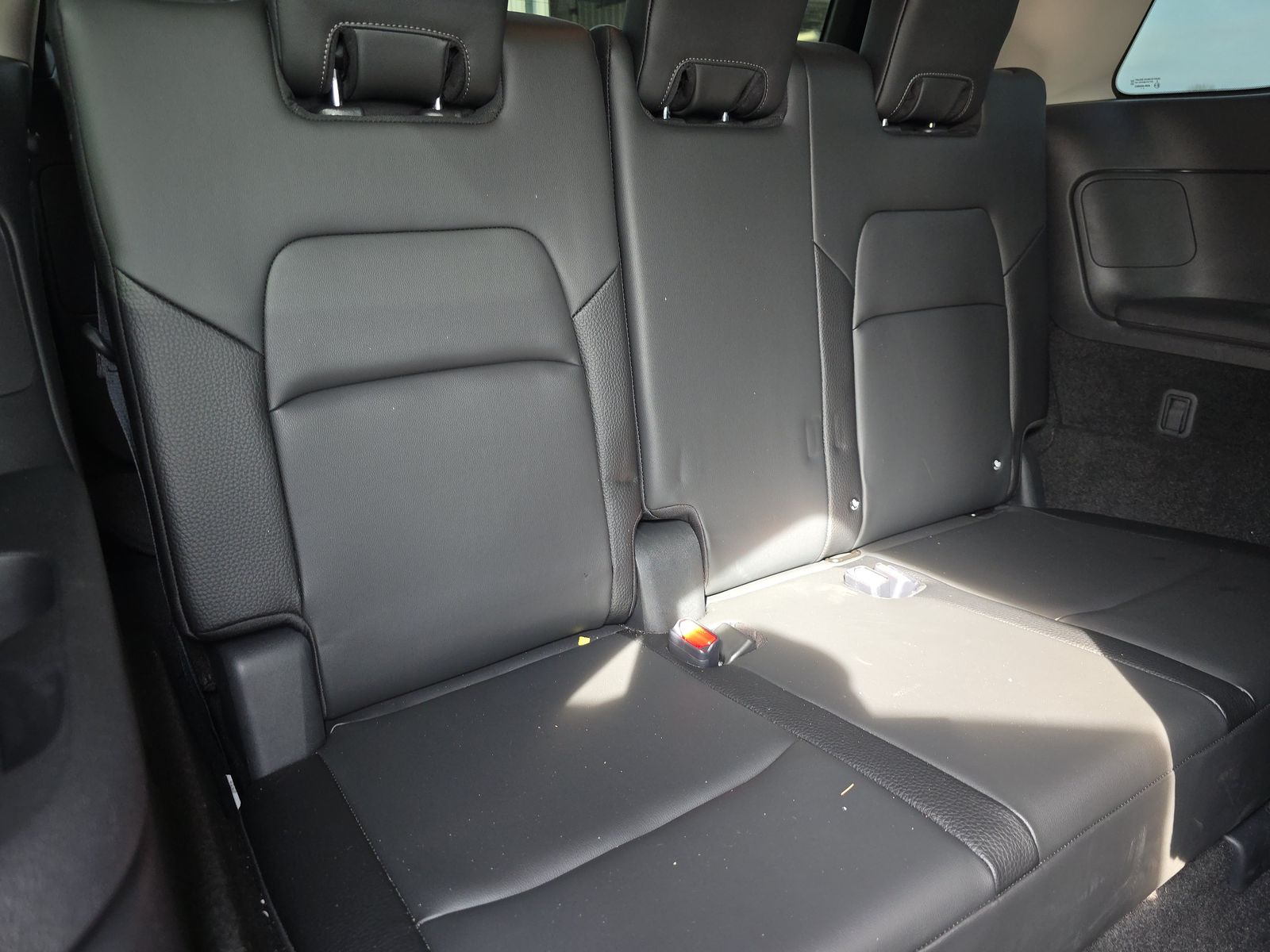 2025 Nissan Pathfinder SL AWD