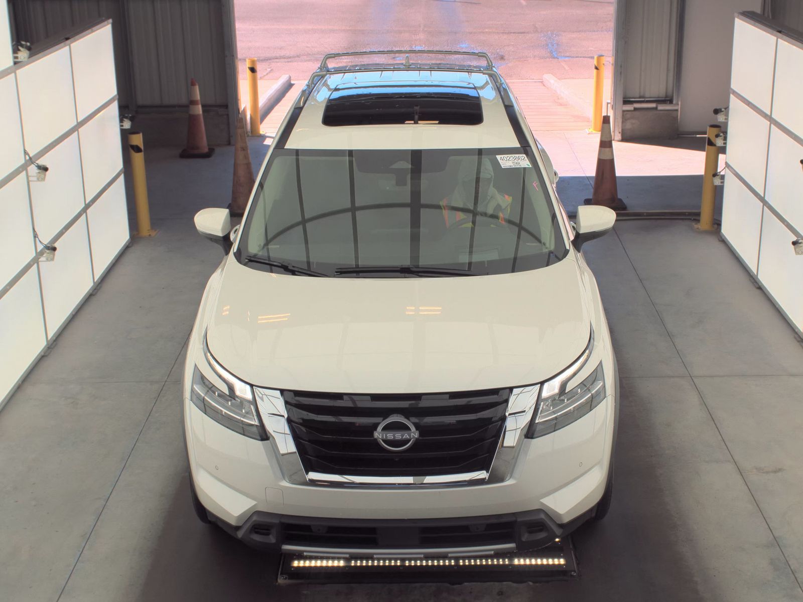 2024 Nissan Pathfinder Platinum FWD