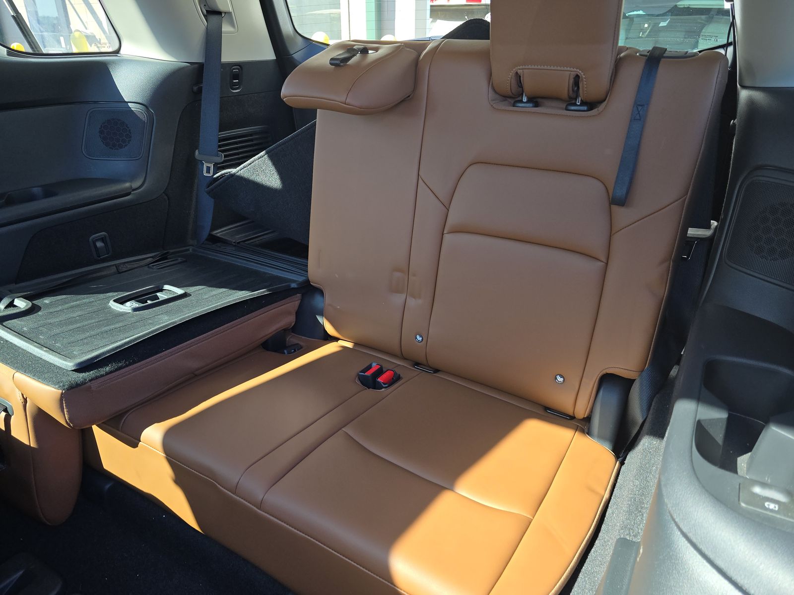 2024 Nissan Pathfinder Platinum FWD